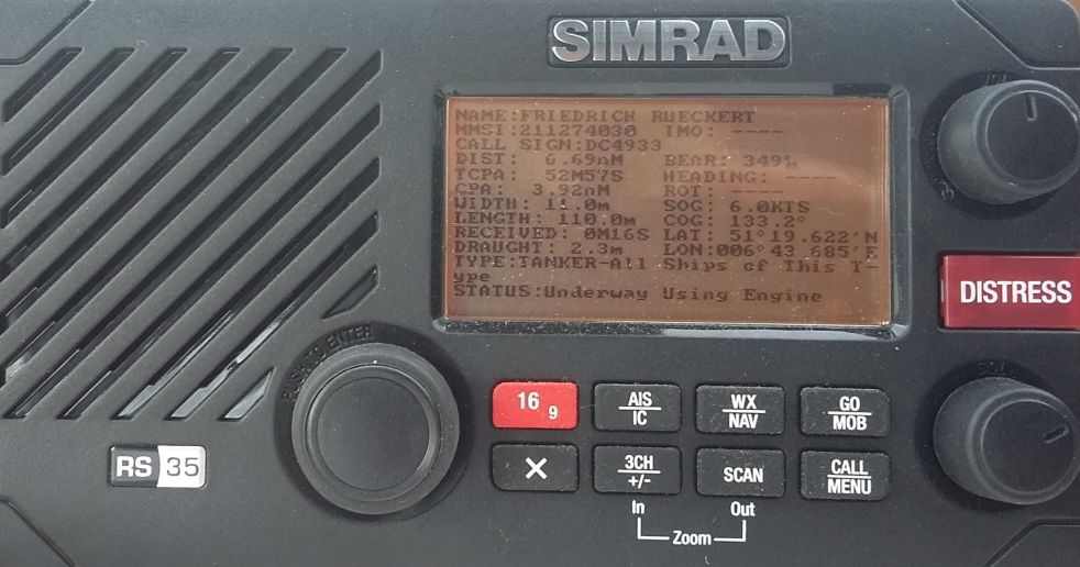 SRC und UBI Kurs für Sportbootfahrer

SIMRAD RS35 UKW-Funkgerät für Yachten und Sportboote.