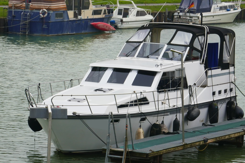 Yachtüberführungen - Motoryacht Success 1250